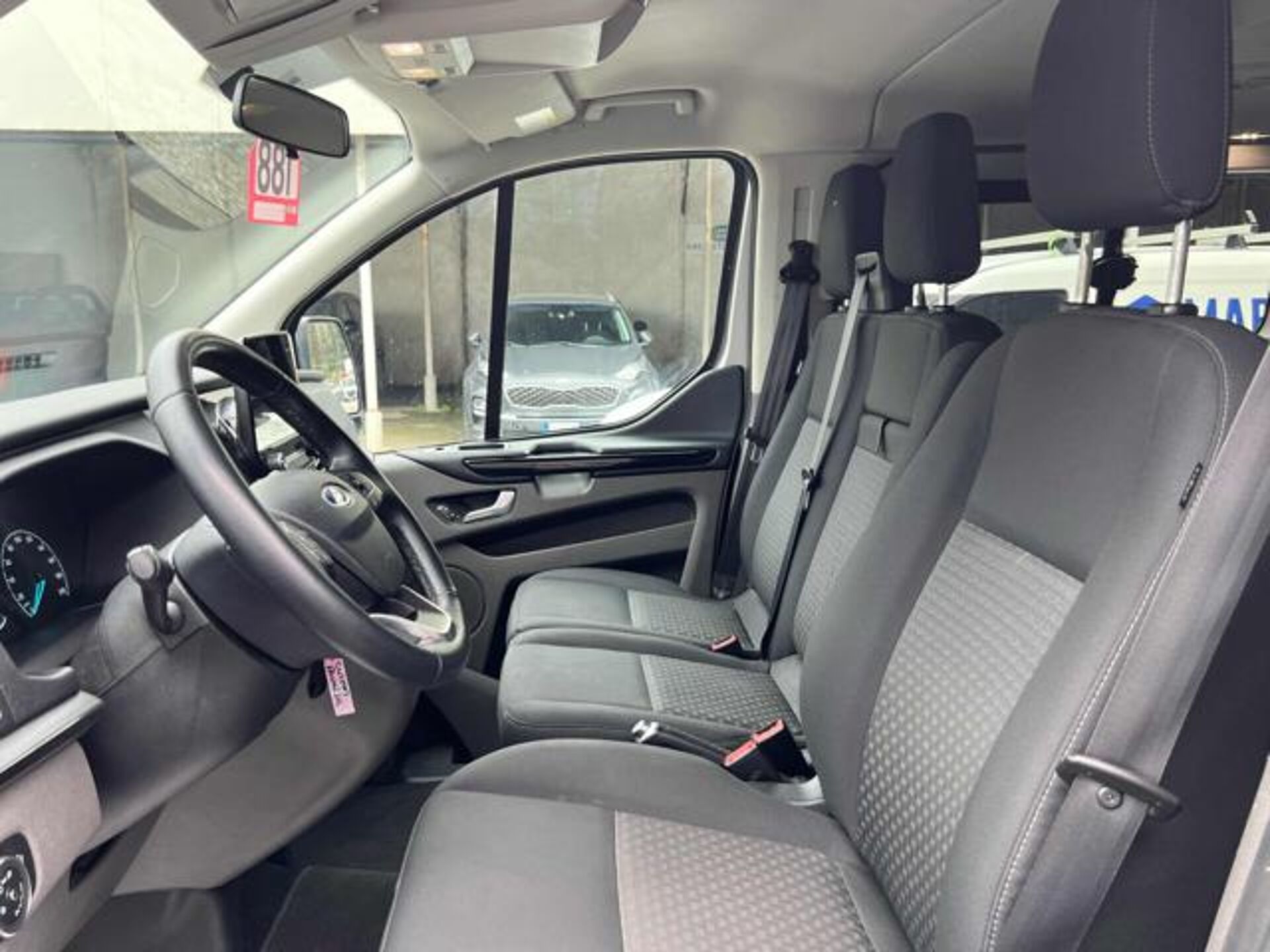 Ford Tourneo Custom 2.0l - Argento