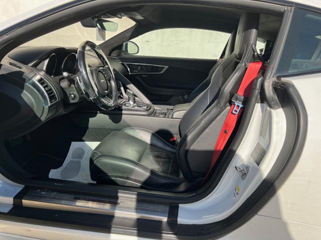 Jaguar F-TYPE 2.0l - Bianco