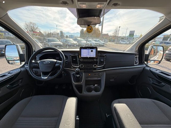 Ford Tourneo Custom 2l