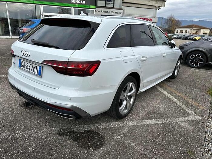 Audi A4 Avant 2l