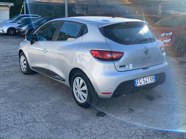 Renault Clio 1.5l - Argento