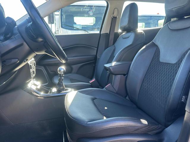 Jeep Compass 1.3l - Grigio scuro