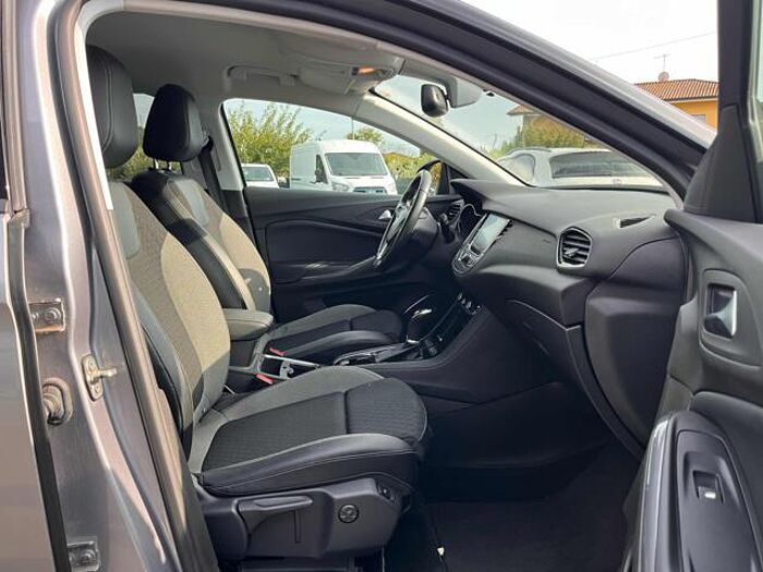 Opel Grandland X 1.5l