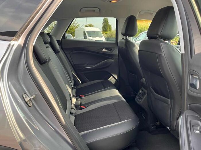 Opel Grandland X 1.5l