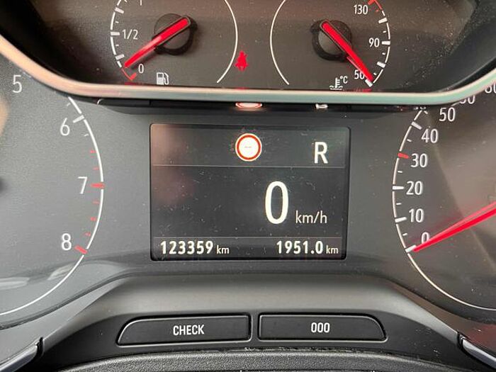 Opel Grandland X 1.5l