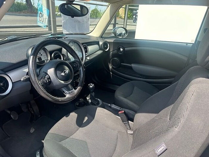 MINI Cooper 1.6l