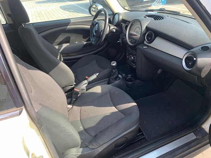 MINI Cooper 1.6l