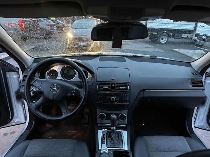 Mercedes-Benz C 200 2.1l