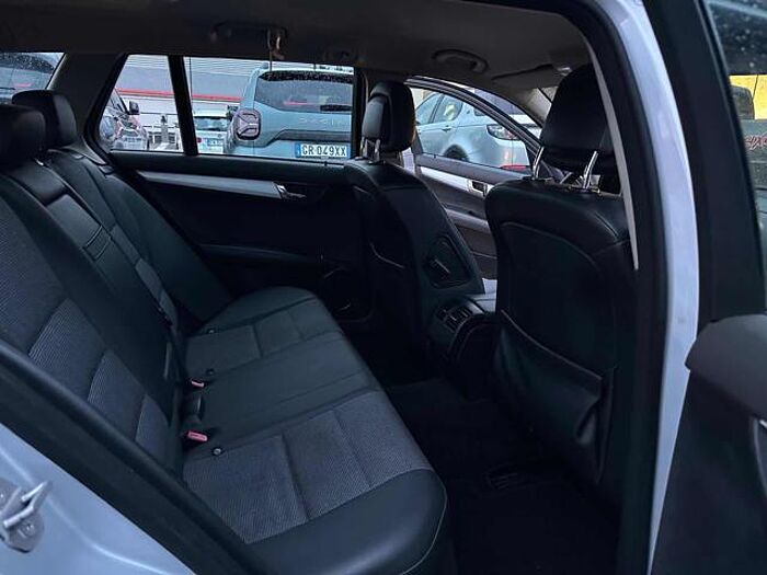 Mercedes-Benz C 200 2.1l