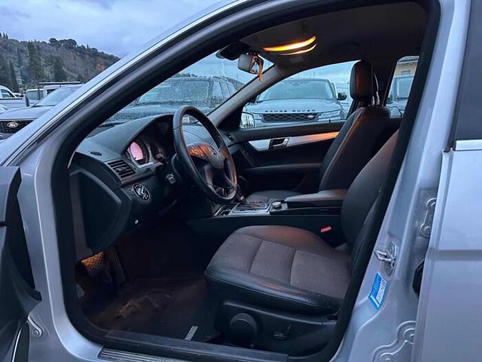 Mercedes-Benz C 200 2.1l
