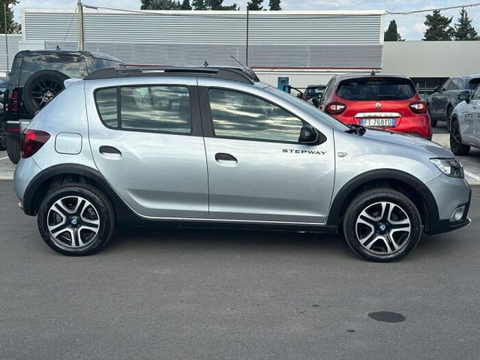 Dacia Sandero Stepway 1l