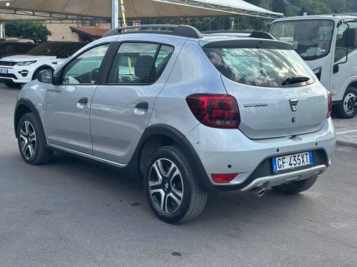 Dacia Sandero Stepway 1l